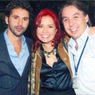 Carla Estrada con José Bastón y Emilio Azcárraga Jean