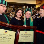 Recibe Carla Estrada Doctorado Honoris Causa